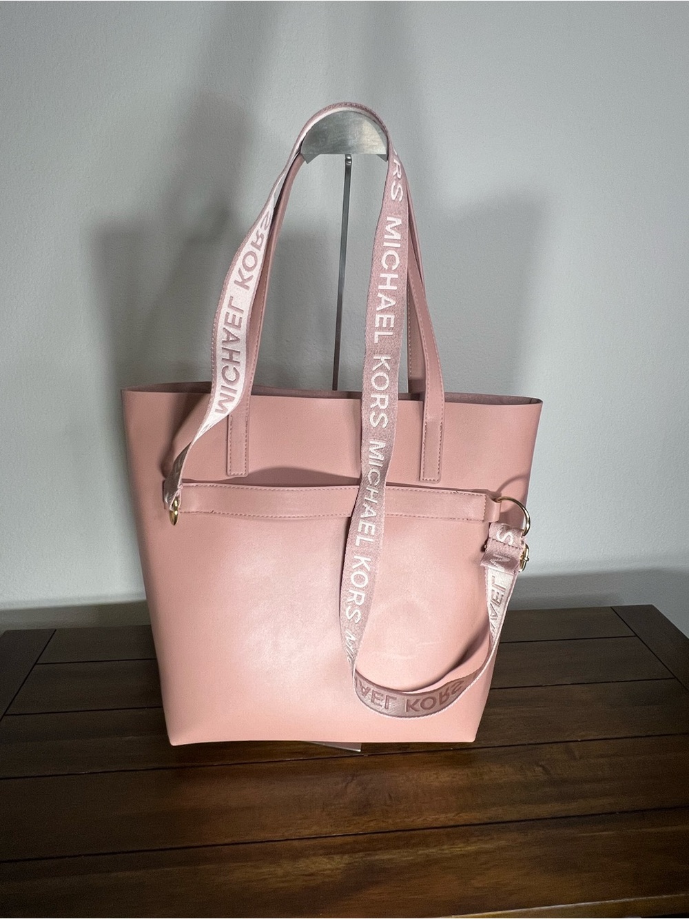 Michael Kors Blush Pink Leather Tote - Picture 3 of 5